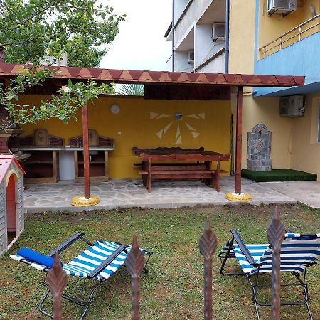 Blue House Apartment Tsarevo Bagian luar foto
