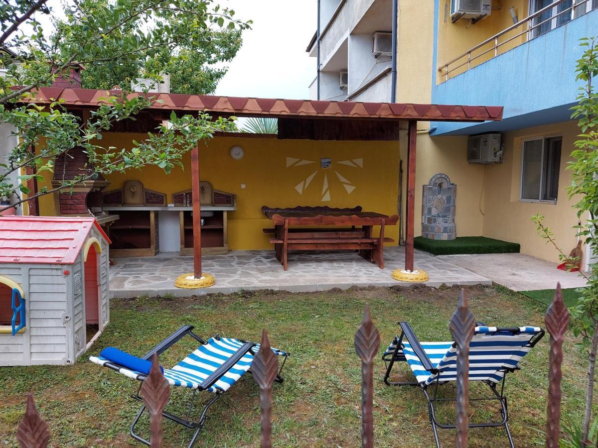 Blue House Apartment Tsarevo Bagian luar foto