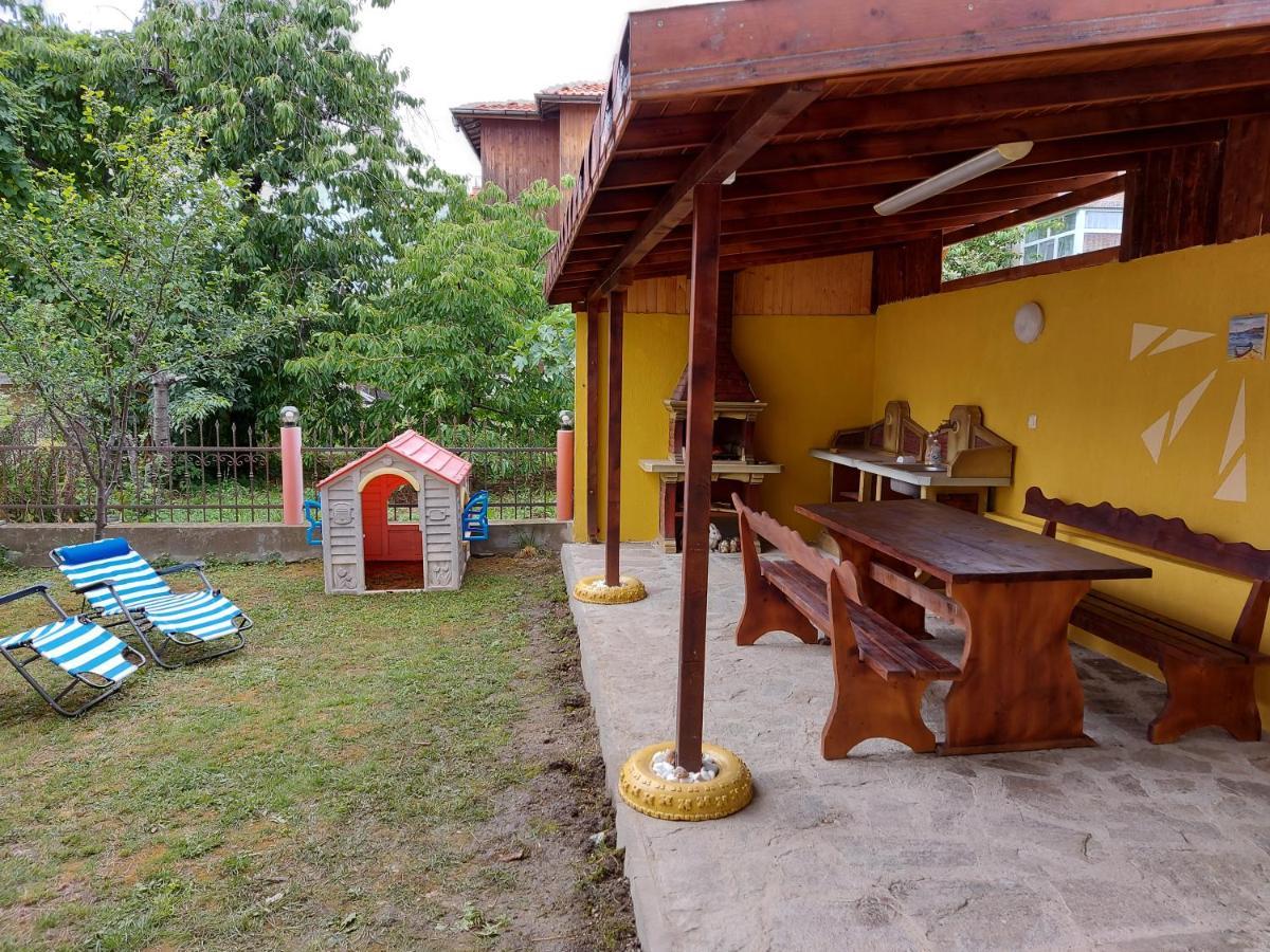 Blue House Apartment Tsarevo Bagian luar foto