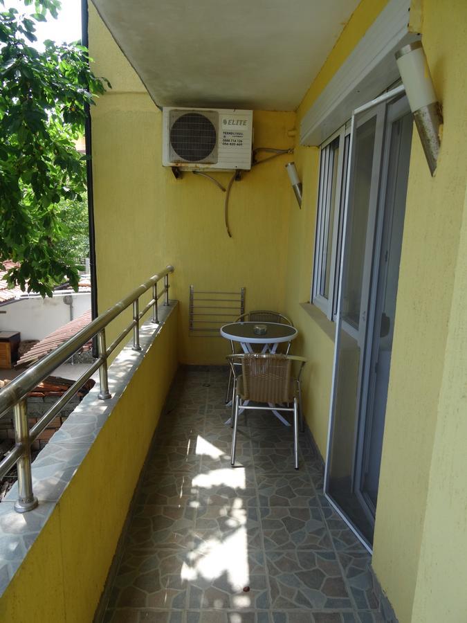 Blue House Apartment Tsarevo Bagian luar foto